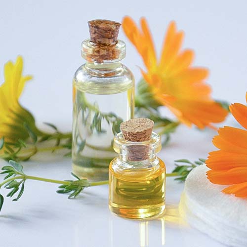aromathérapie pot de crème composés aromatiques extraits de plantespharmacie des Gobelins